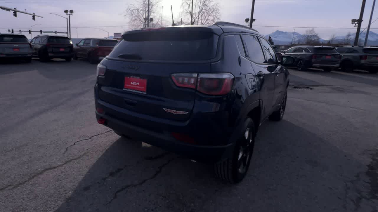 Thumbnail: 2017 Jeep Compass - 8