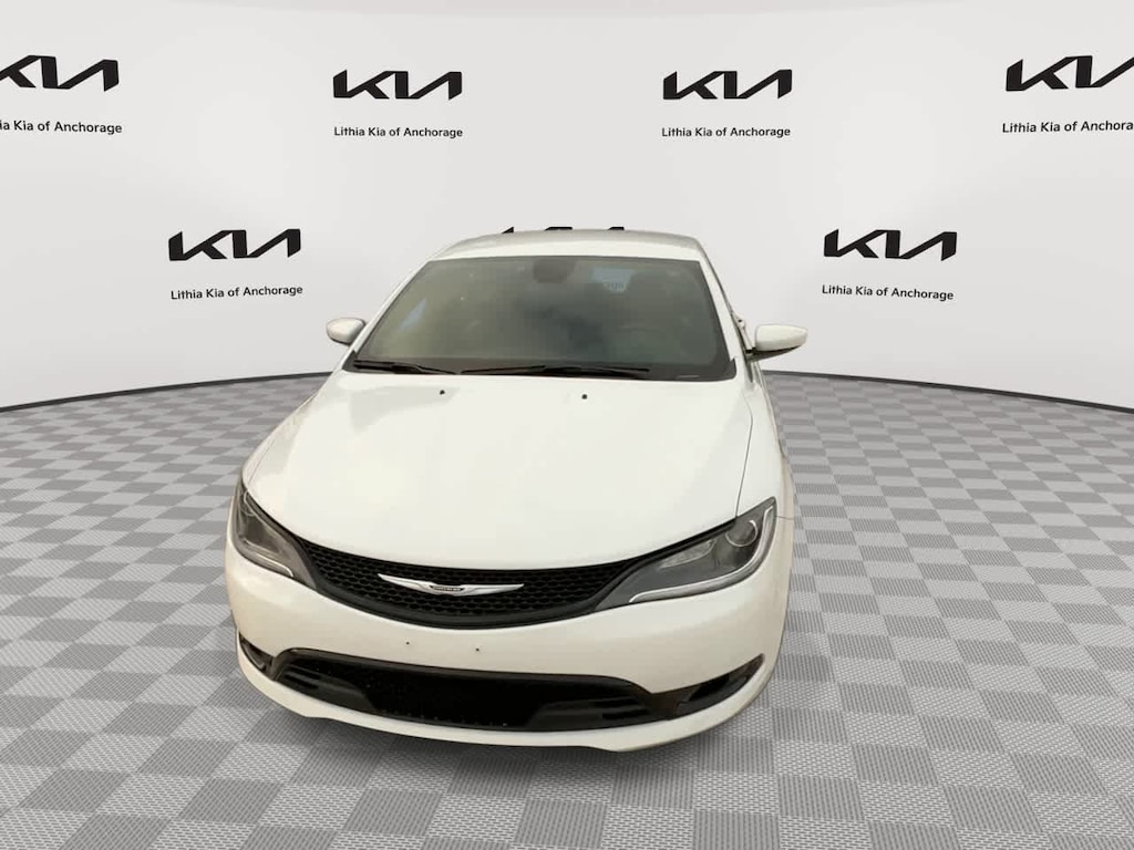 Used 2016 Chrysler 200 S Sedan