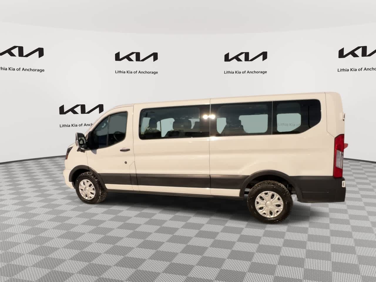 Thumbnail: 2023 Ford Econoline - 5