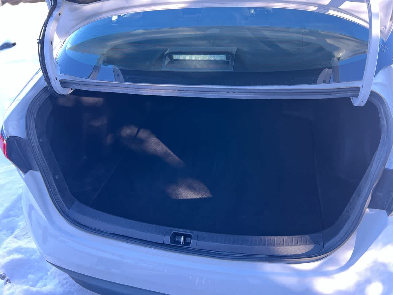 Thumbnail: 2024 Toyota Corolla - 26