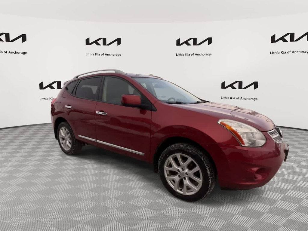 Used 2013 Nissan Rogue SV w/SL Pkg SUV