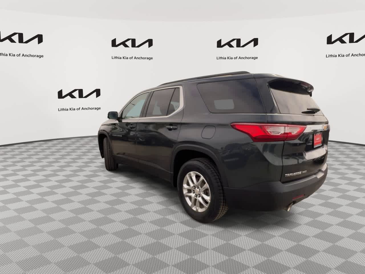 Thumbnail: 2021 Chevrolet Traverse - 6