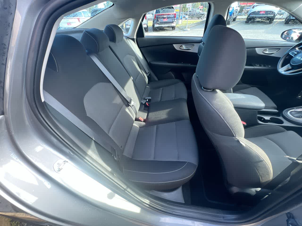 Thumbnail: 2024 Kia Forte - 24