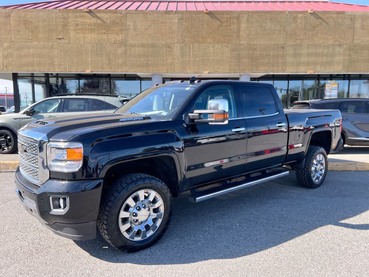 Thumbnail: 2018 GMC Sierra 2500 - 1