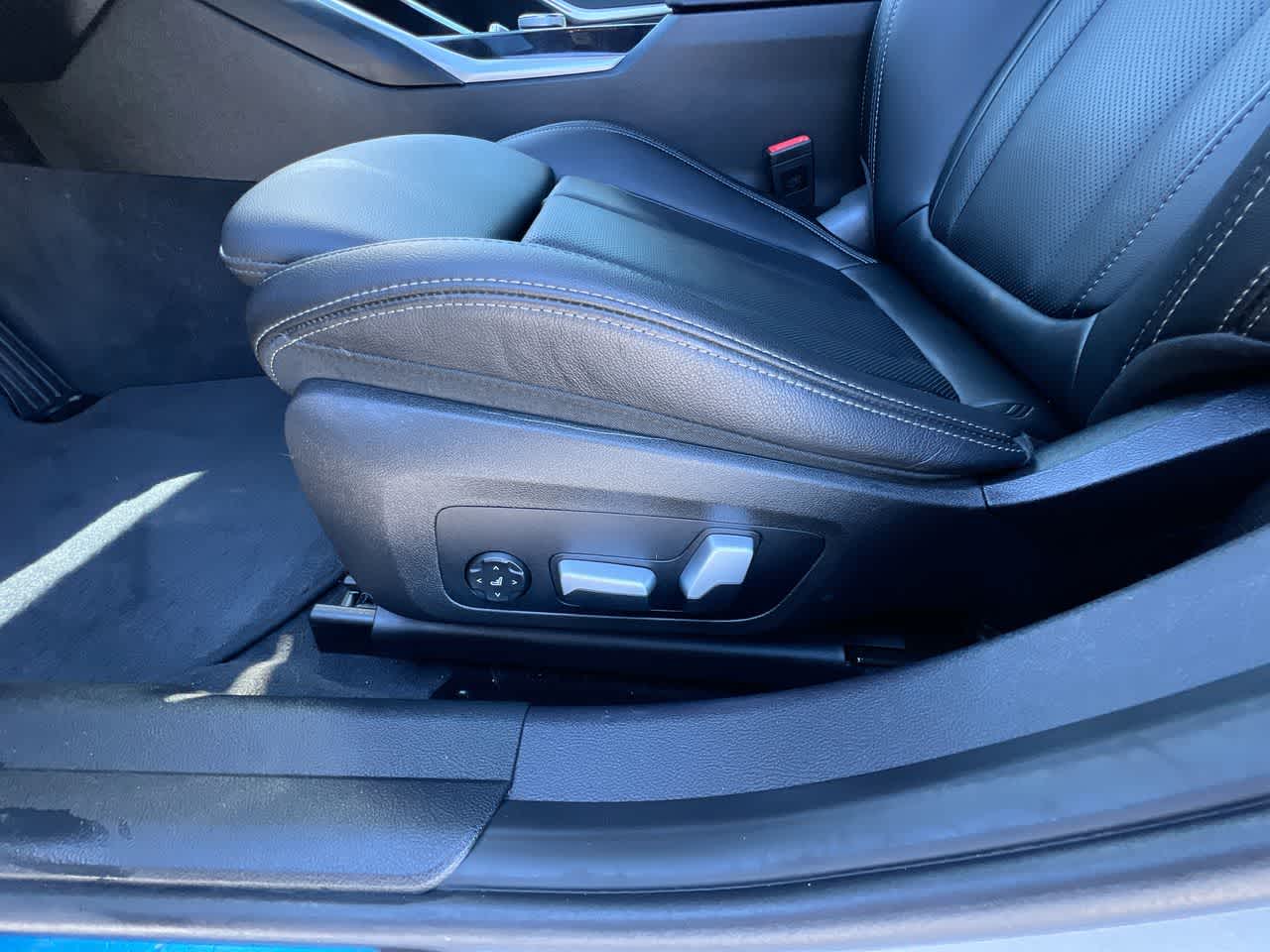 Thumbnail: 2024 BMW 3 Series - 12
