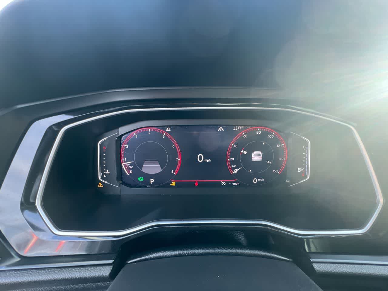 Thumbnail: 2019 Volkswagen Jetta - 15