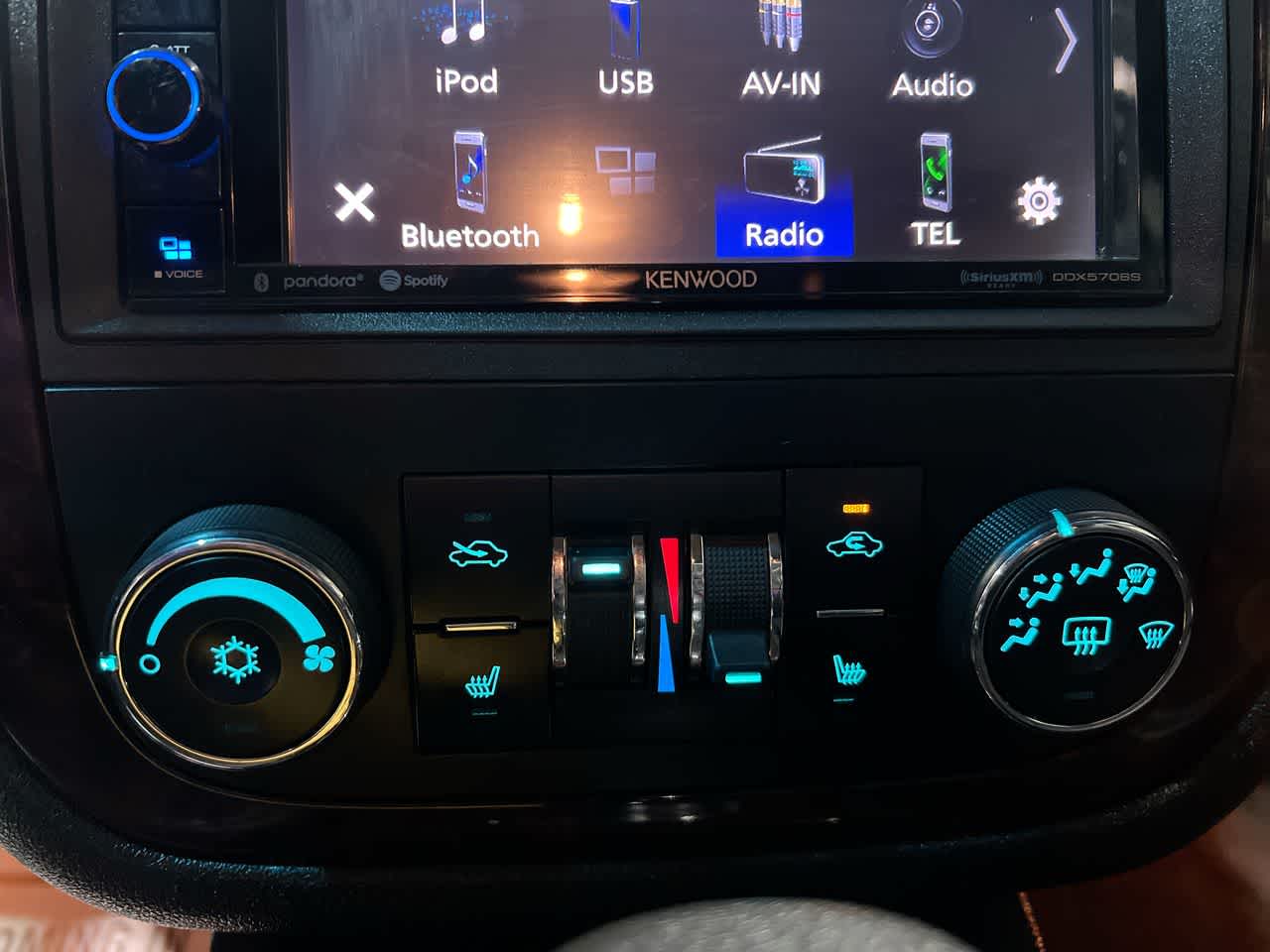 Thumbnail: 2016 Chevrolet Impala - 19