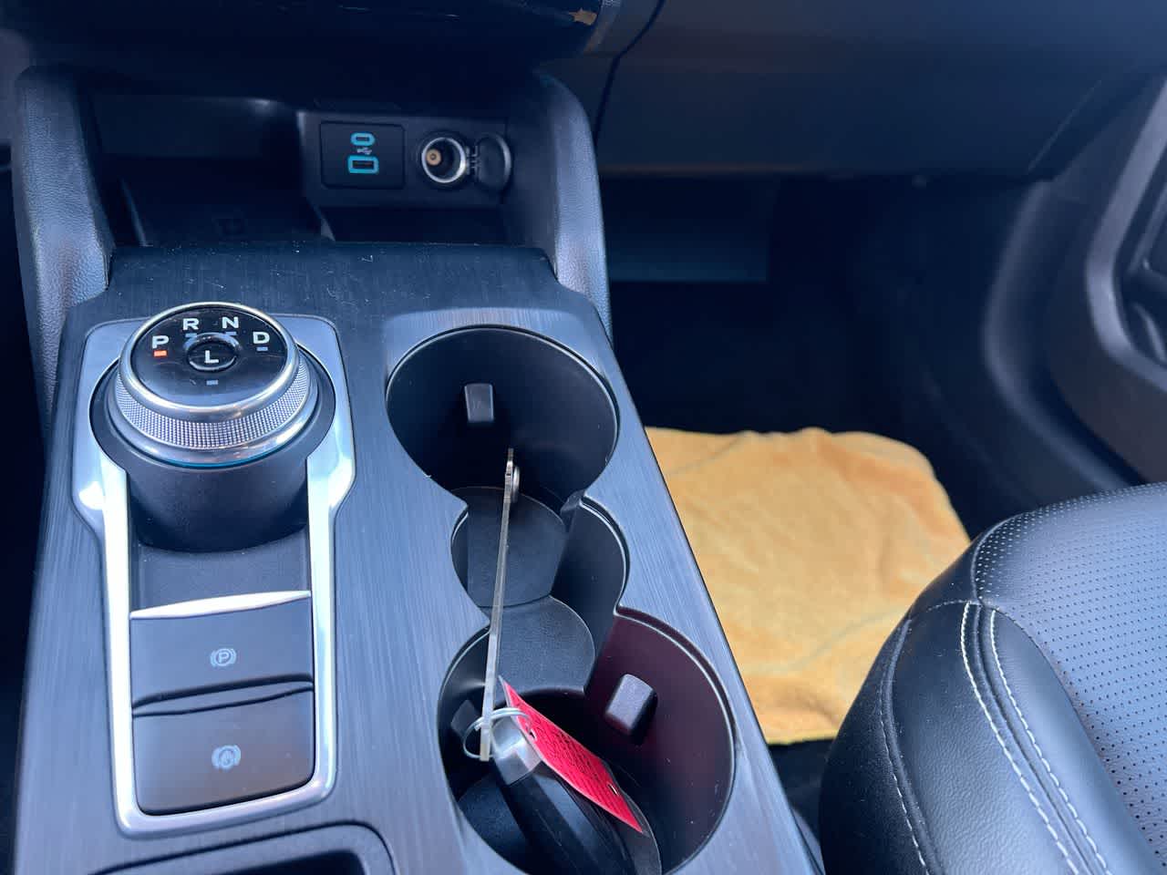 Thumbnail: 2023 Ford Escape - 20