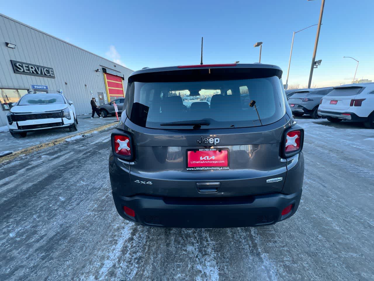 Thumbnail: 2019 Jeep Renegade - 27