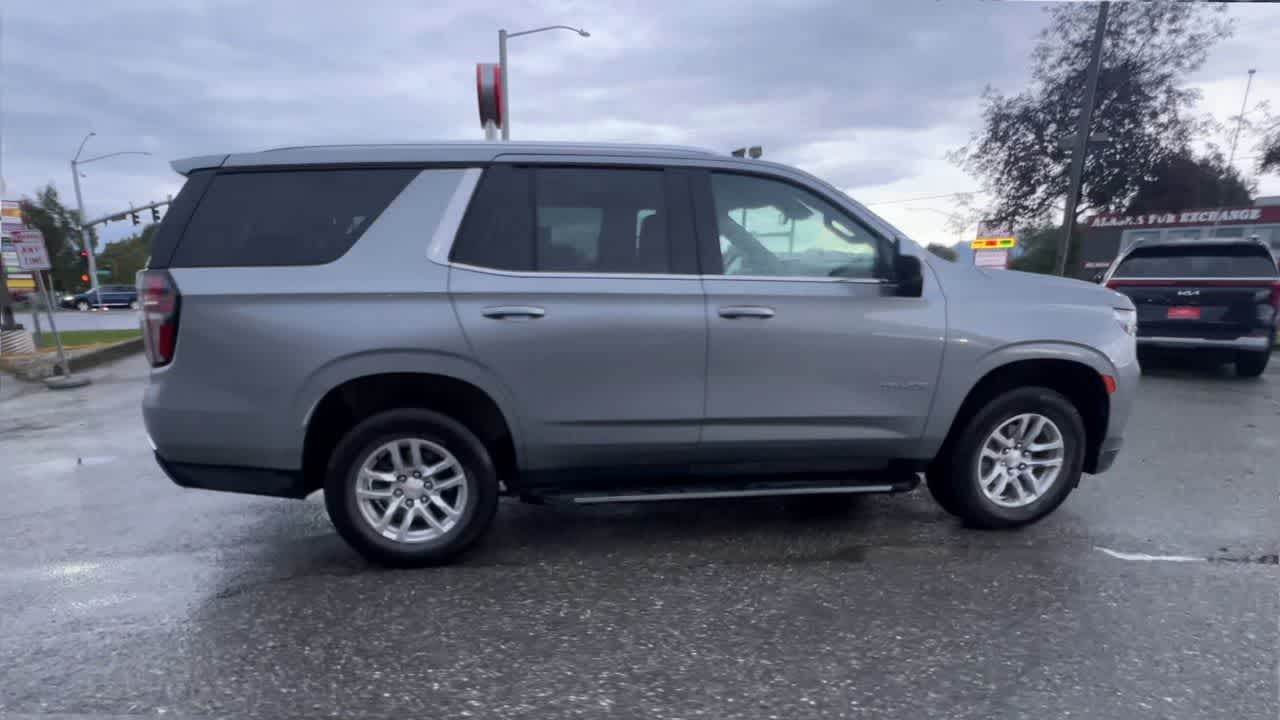 Thumbnail: 2023 Chevrolet Tahoe - 9