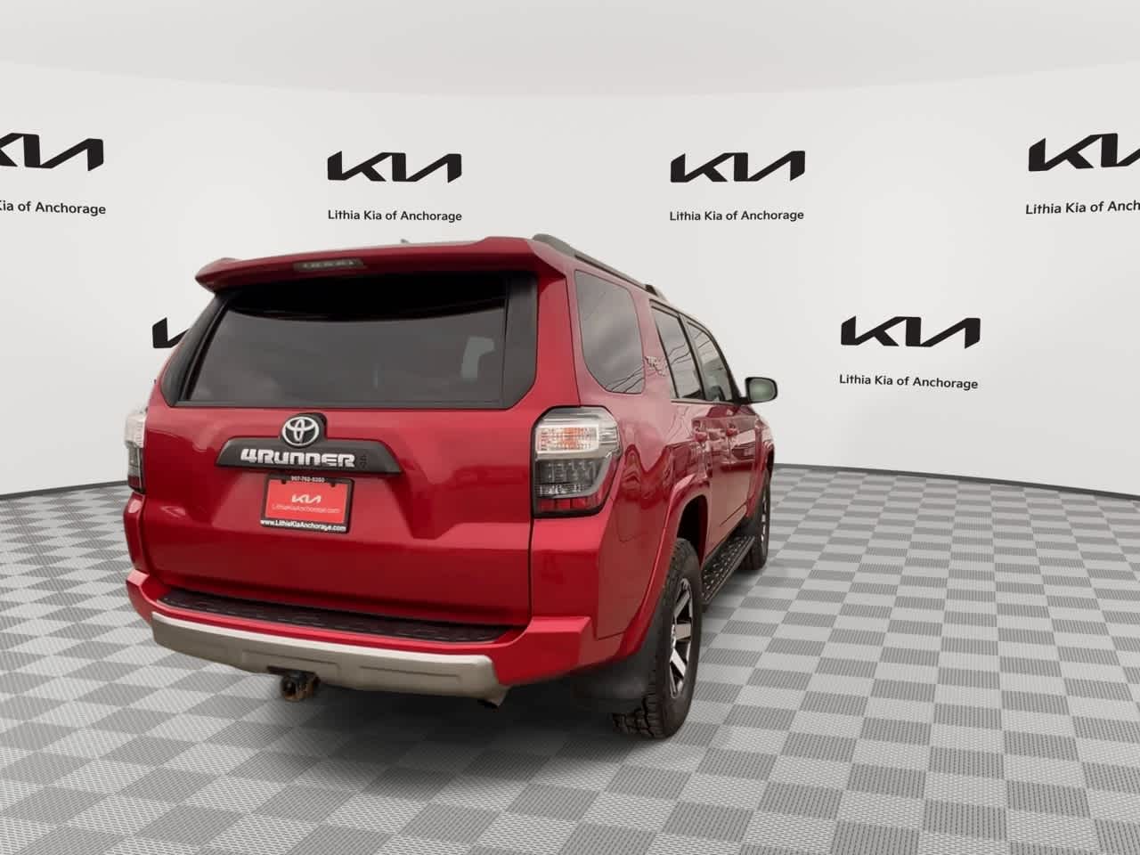 Thumbnail: 2021 Toyota 4Runner - 7