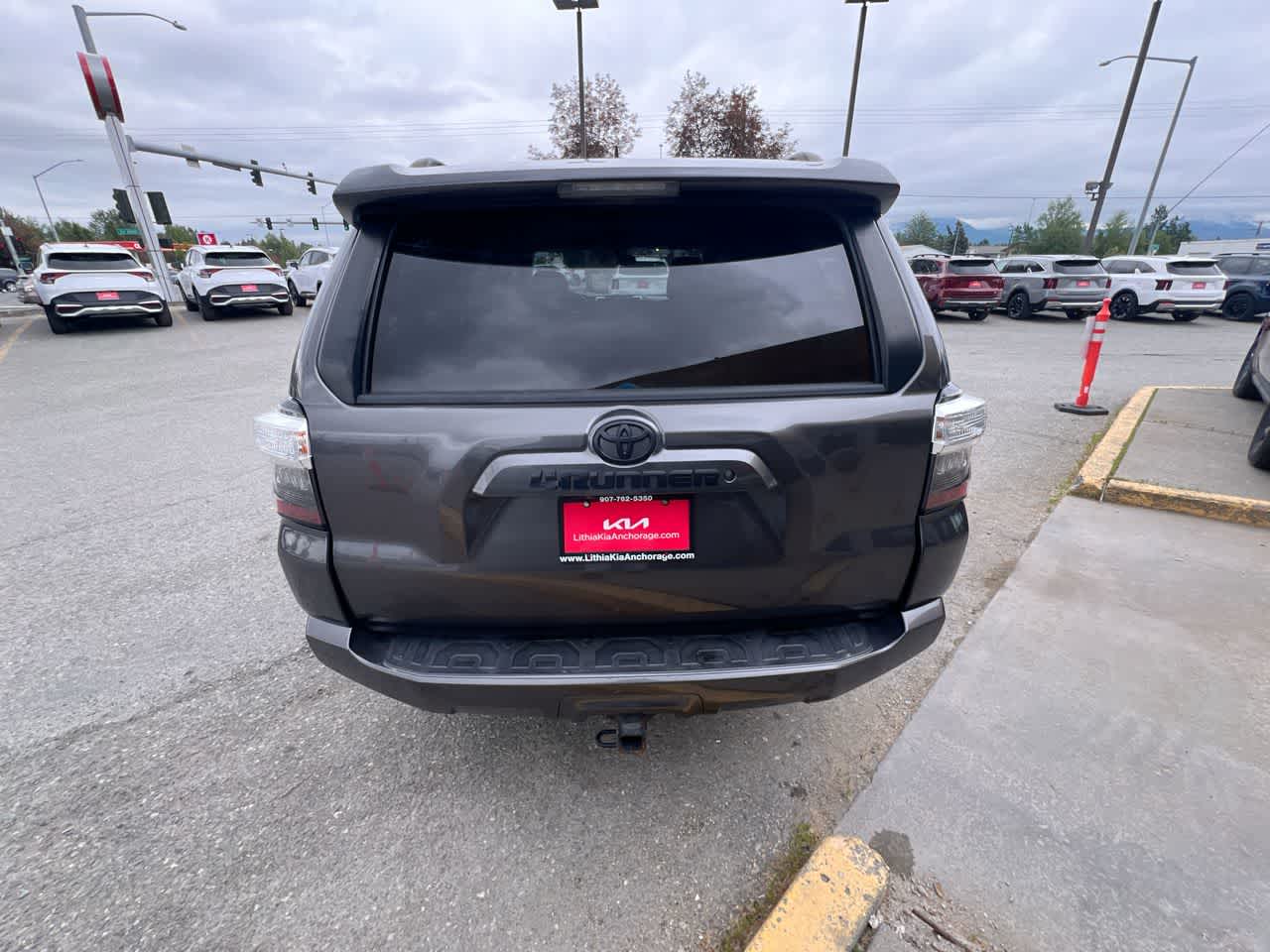 Thumbnail: 2019 Toyota 4Runner - 27