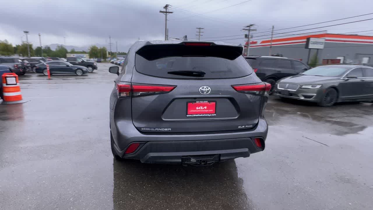 2020 Toyota Highlander XLE 7