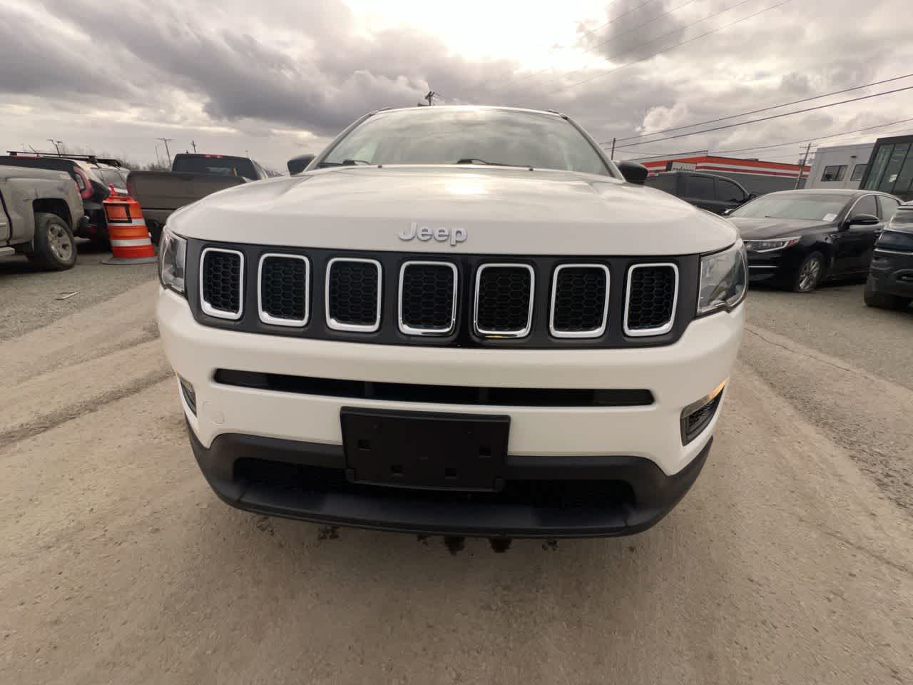 Thumbnail: 2019 Jeep Compass - 29