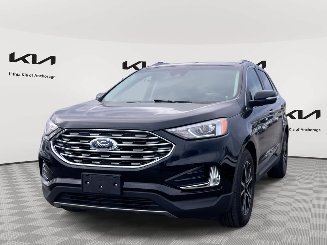 Thumbnail: 2020 Ford Edge - 1