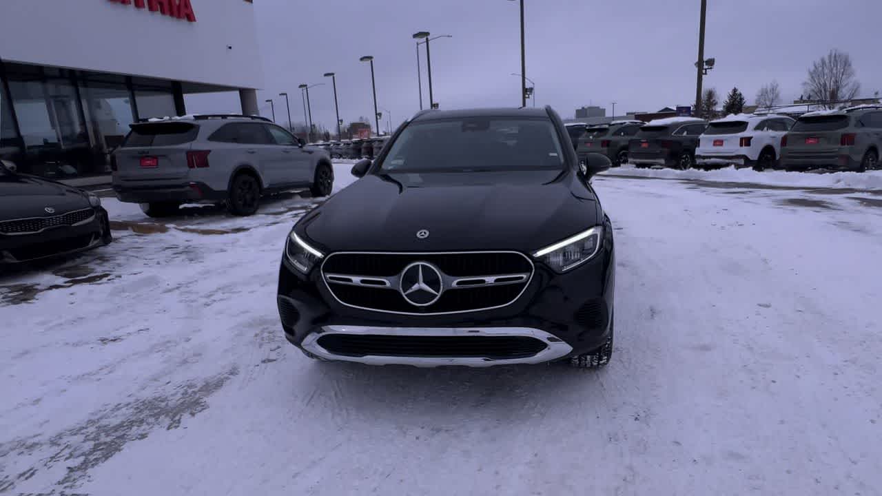 Thumbnail: 2023 Mercedes-Benz GLC - 3
