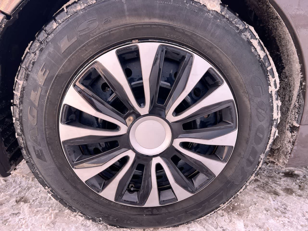 Used 2016 Nissan Altima 2.5 SV Sedan