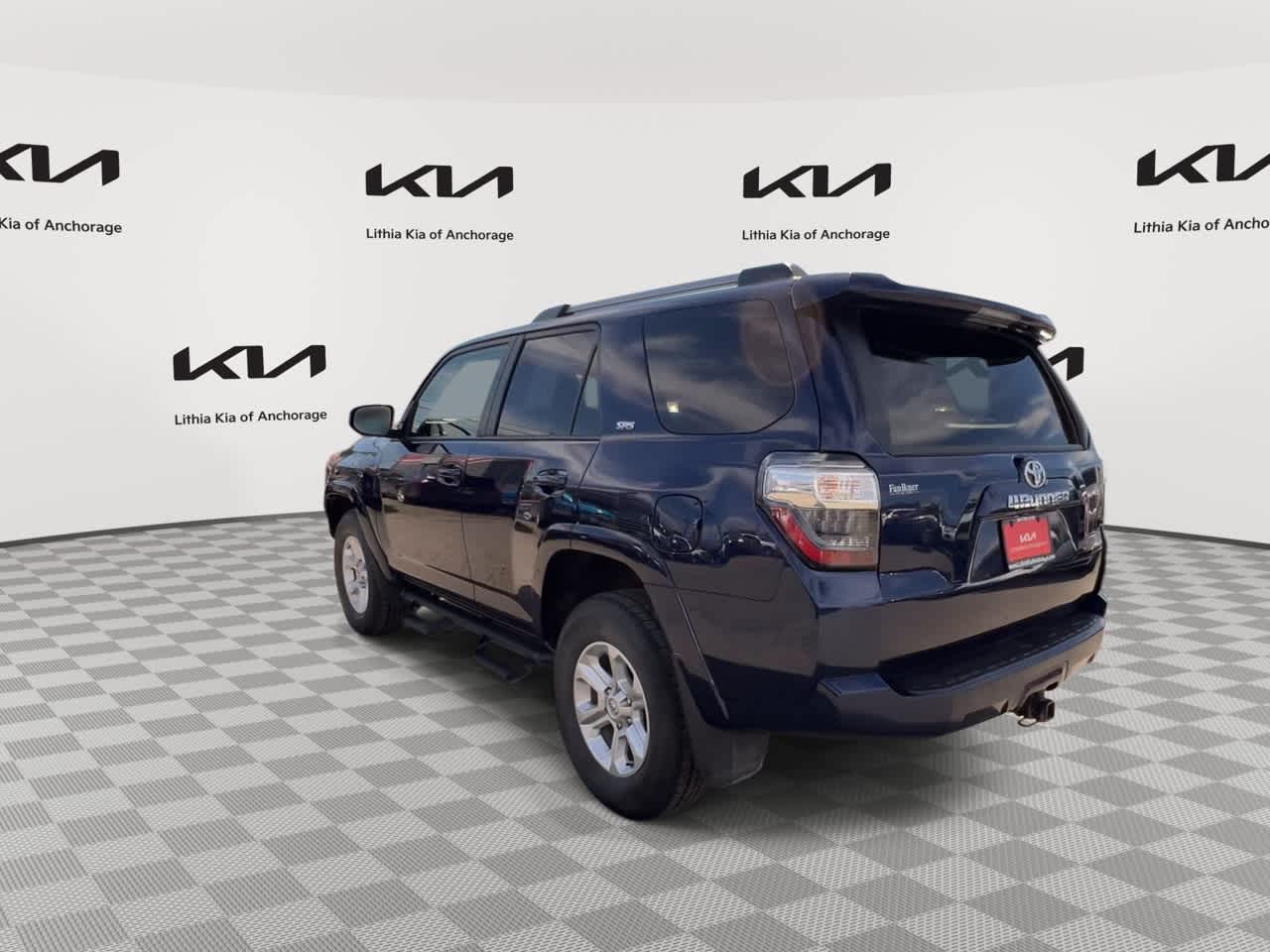 Thumbnail: 2022 Toyota 4Runner - 7
