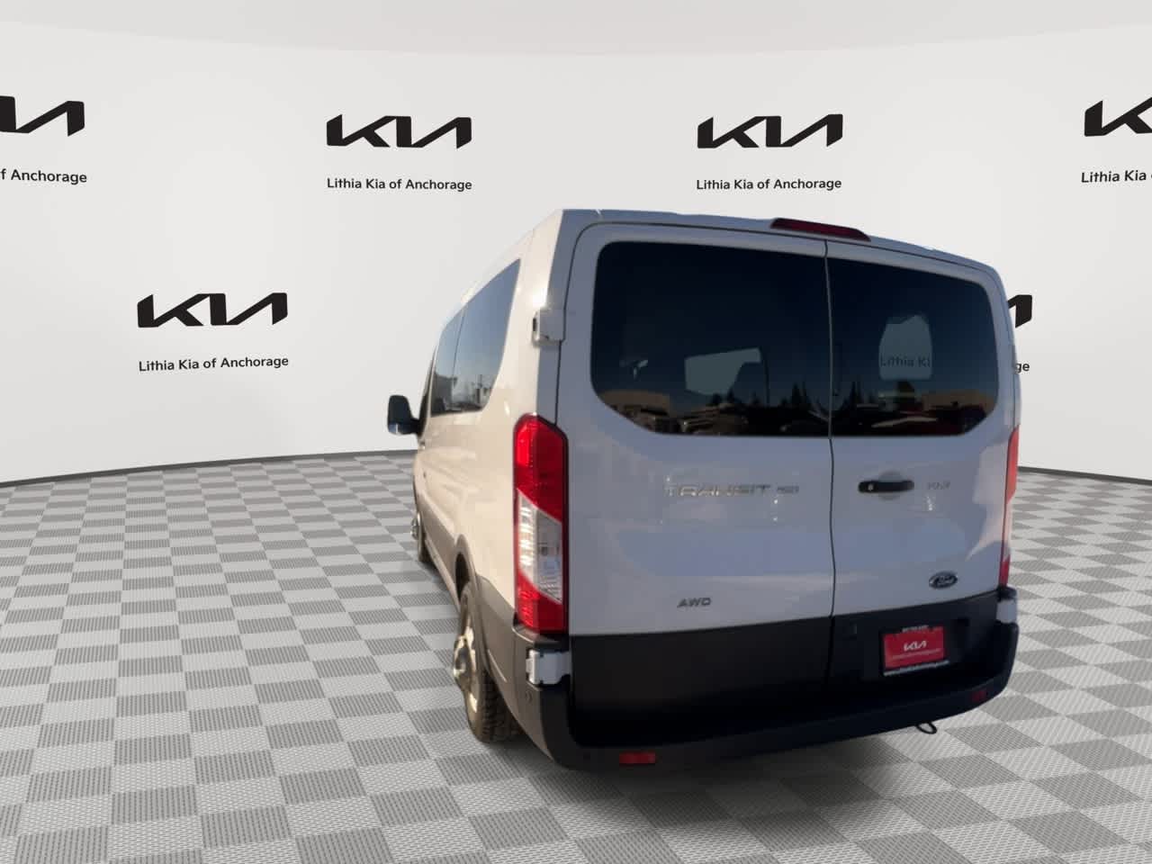 Thumbnail: 2020 Ford Econoline - 7