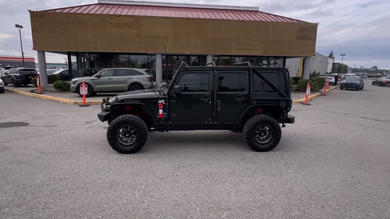 Thumbnail: 2010 Jeep Wrangler - 5