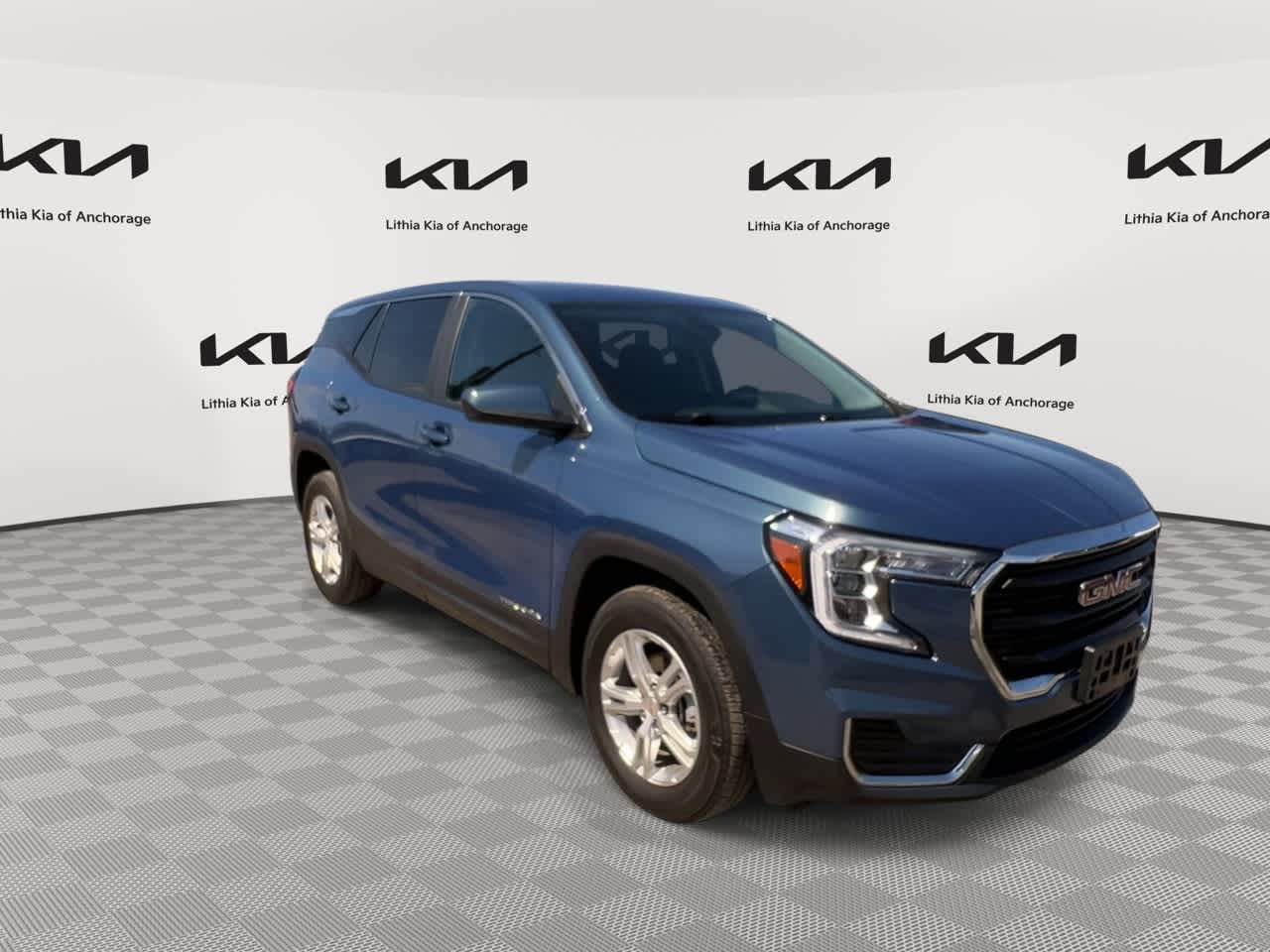 Thumbnail: 2024 GMC Terrain - 3