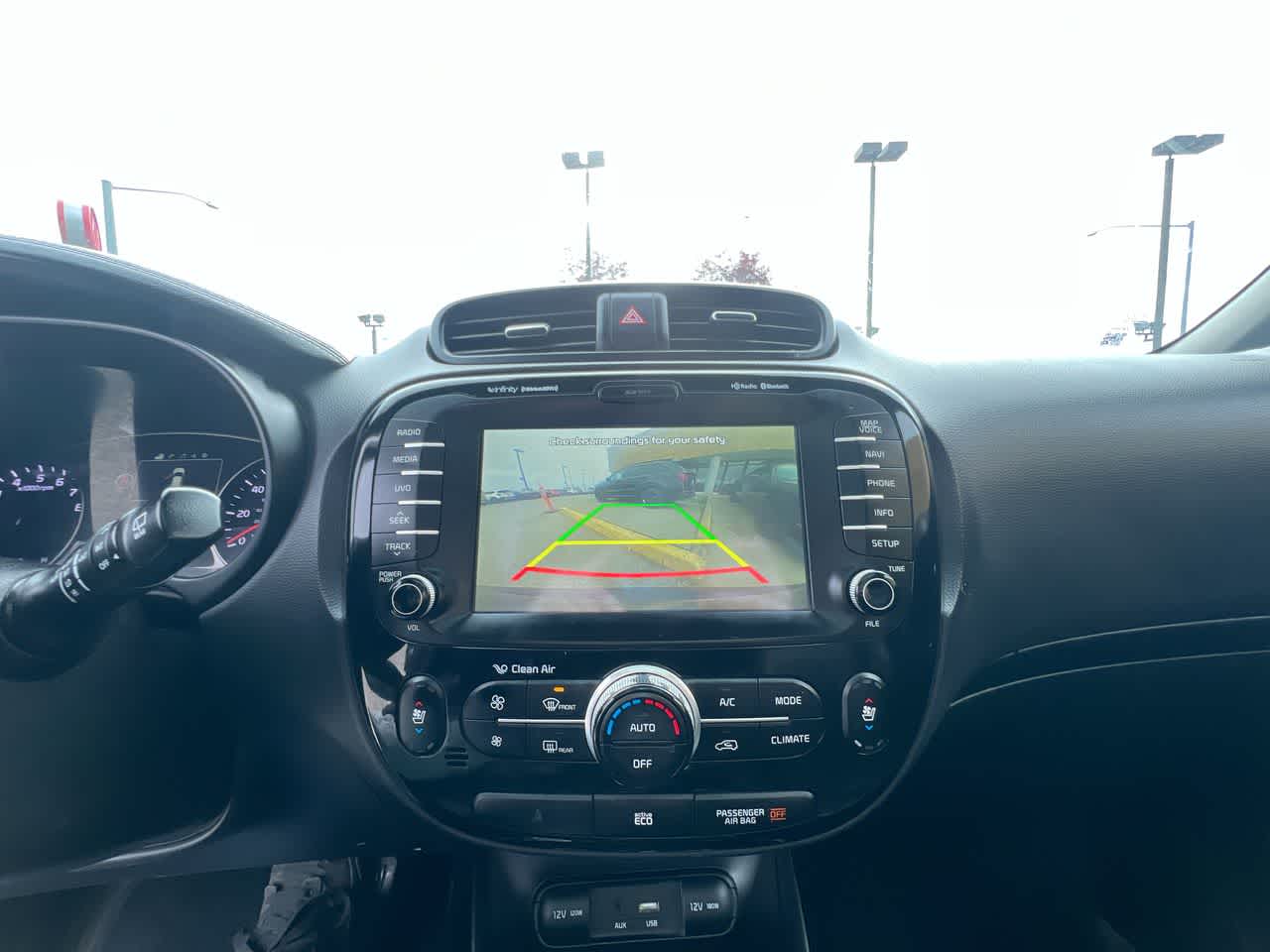 Thumbnail: 2015 Kia Soul - 17