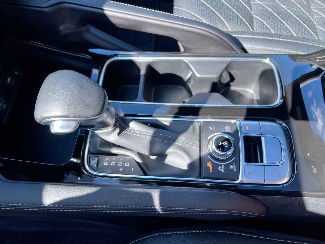 Thumbnail: 2025 Kia Telluride - 20