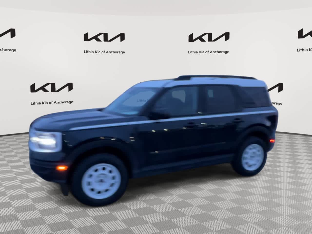 Thumbnail: 2023 Ford Bronco Sport - 4