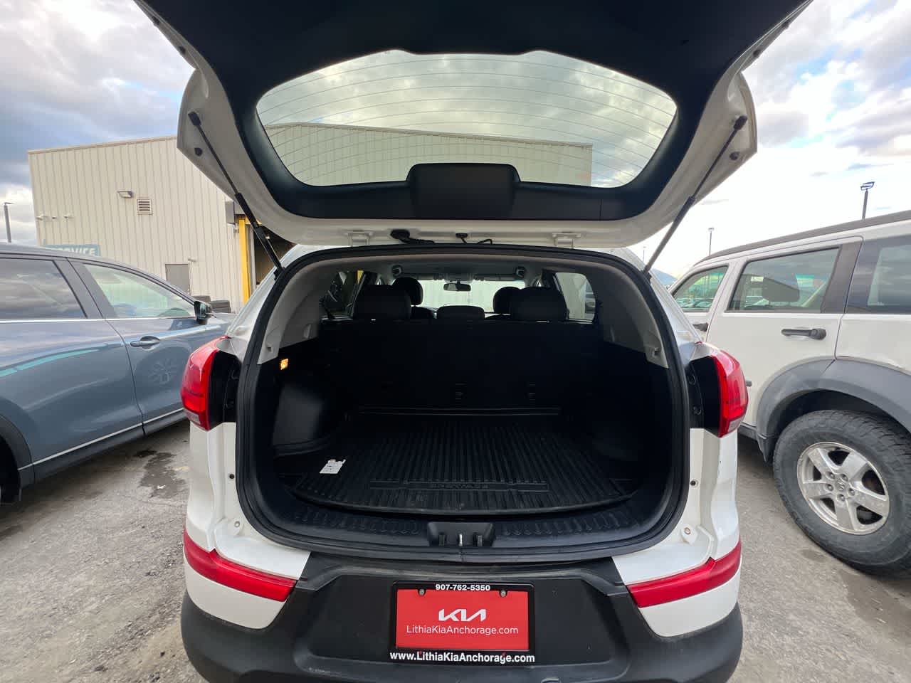Thumbnail: 2016 Kia Sportage - 26