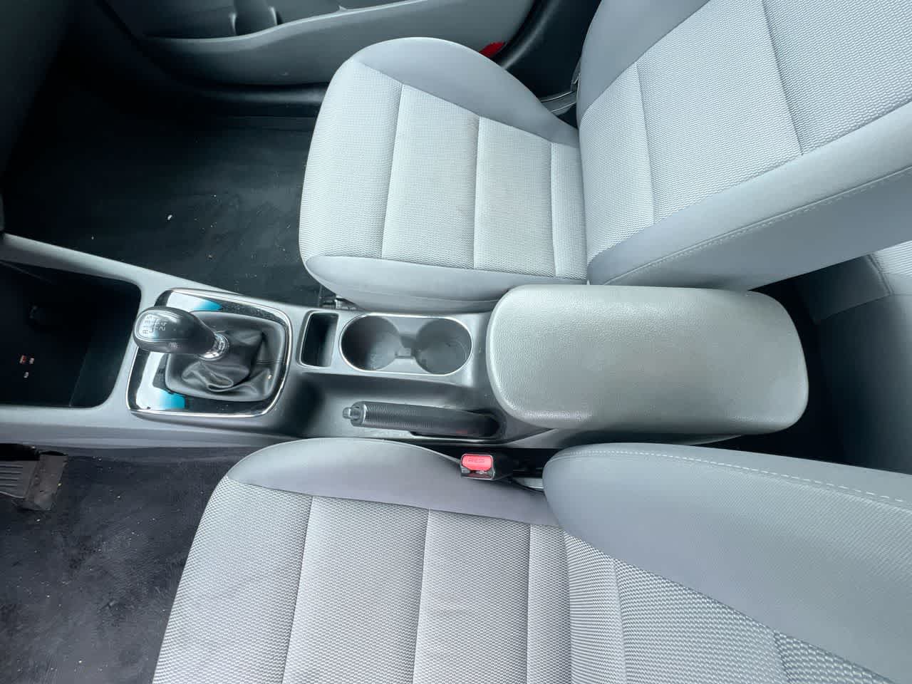 Thumbnail: 2018 Kia Forte - 22