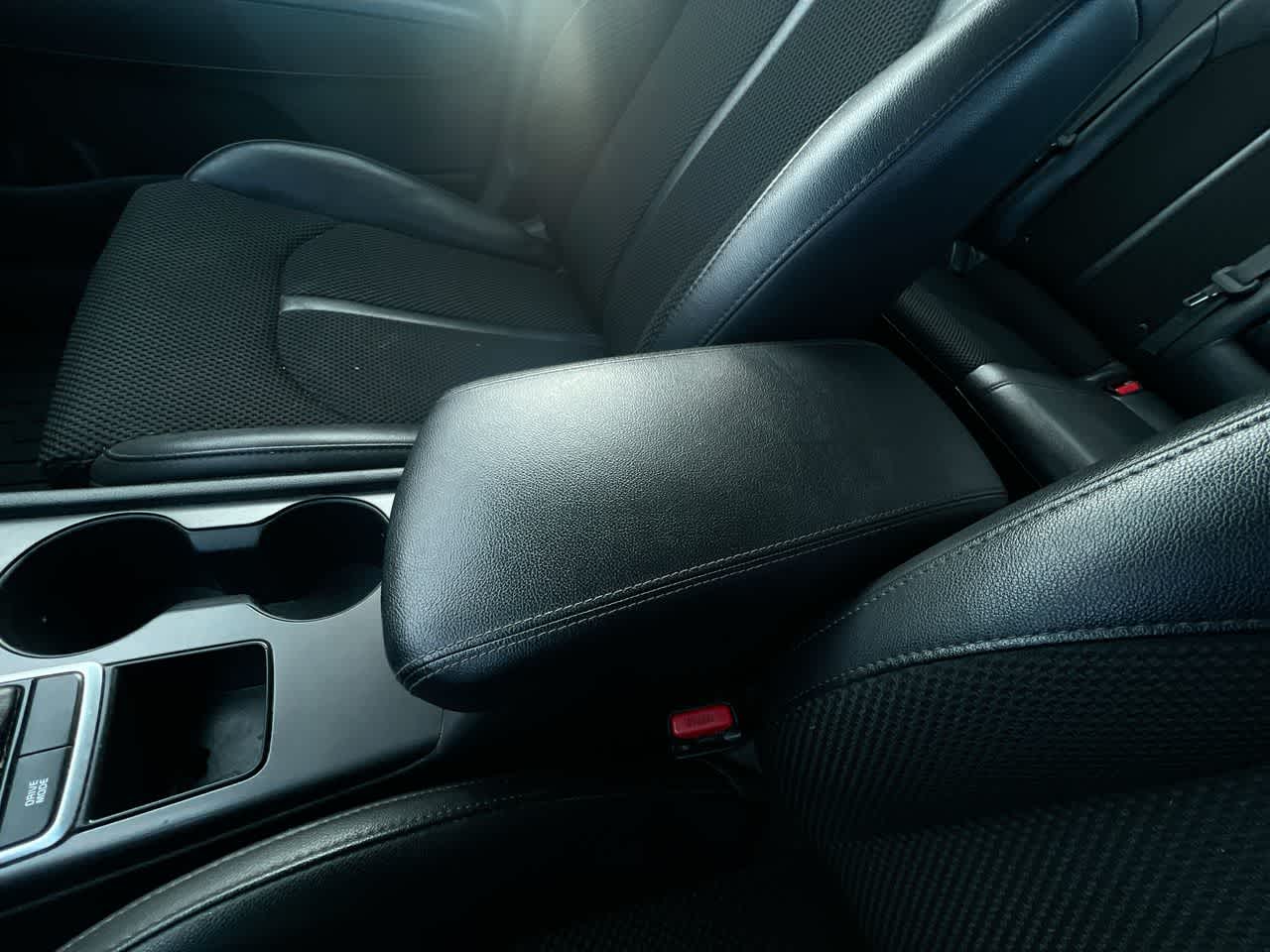 Thumbnail: 2019 Kia Optima - 21