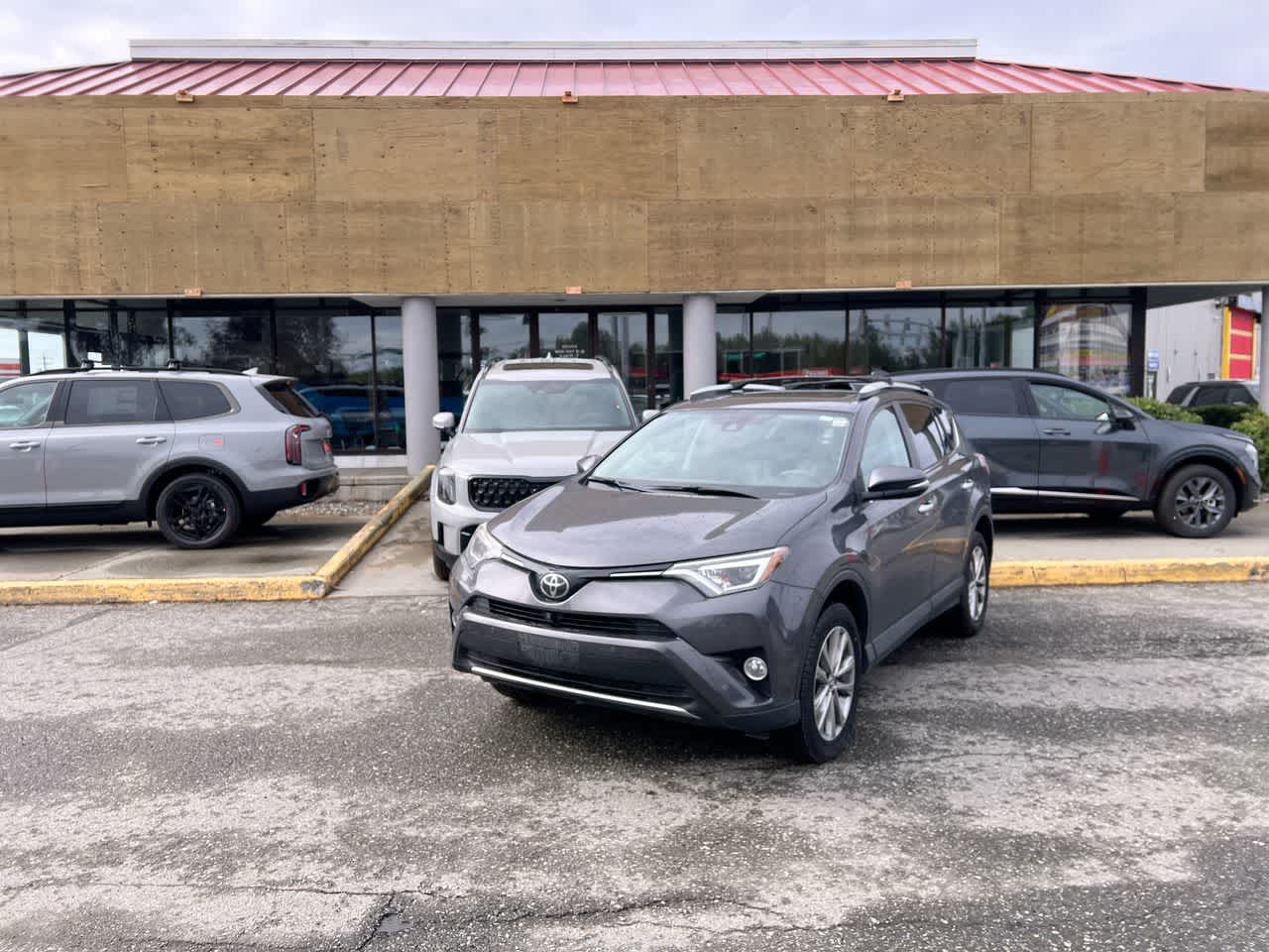 Thumbnail: 2016 Toyota RAV4 - 1