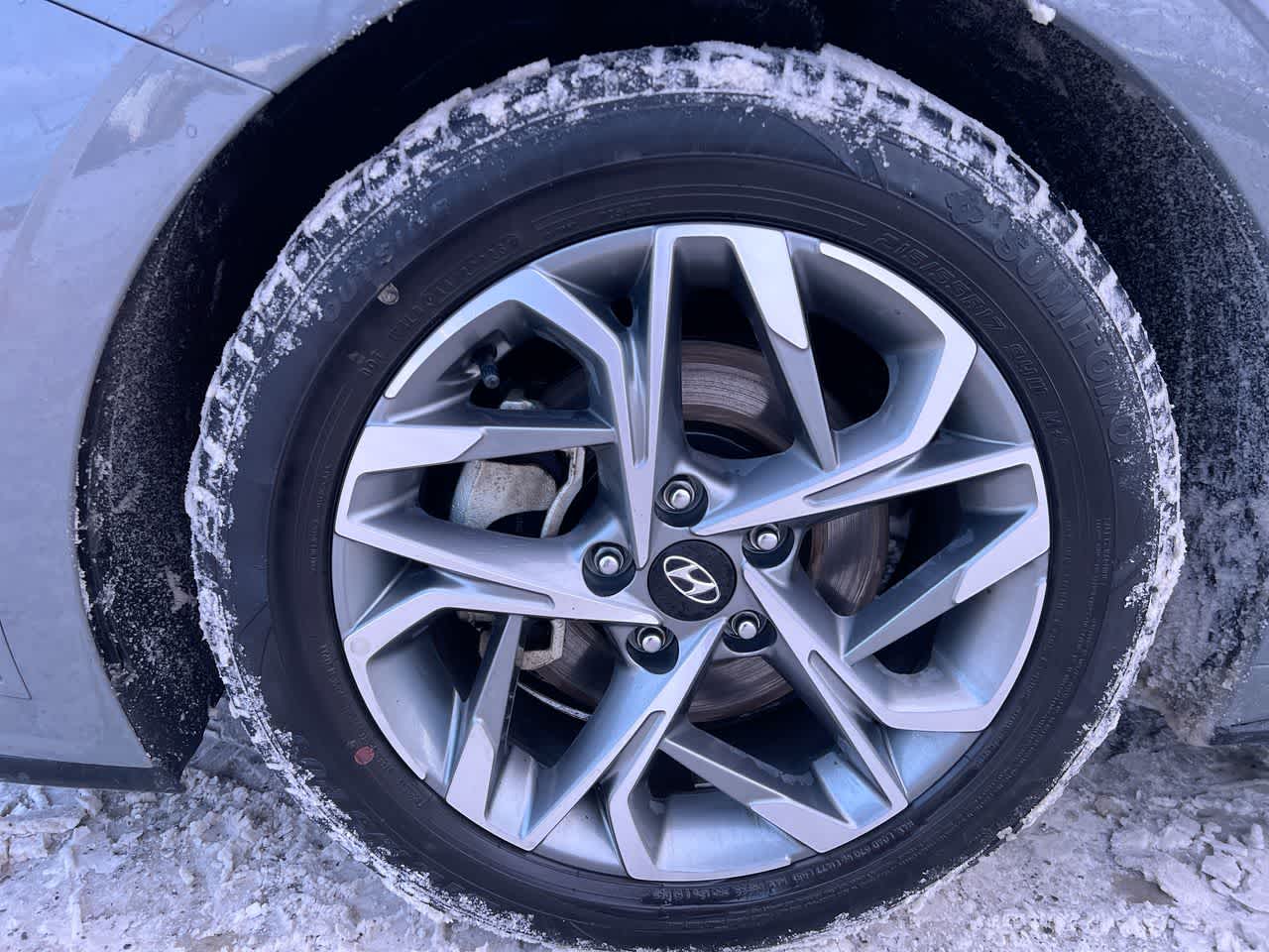 Thumbnail: 2023 Hyundai Sonata - 10