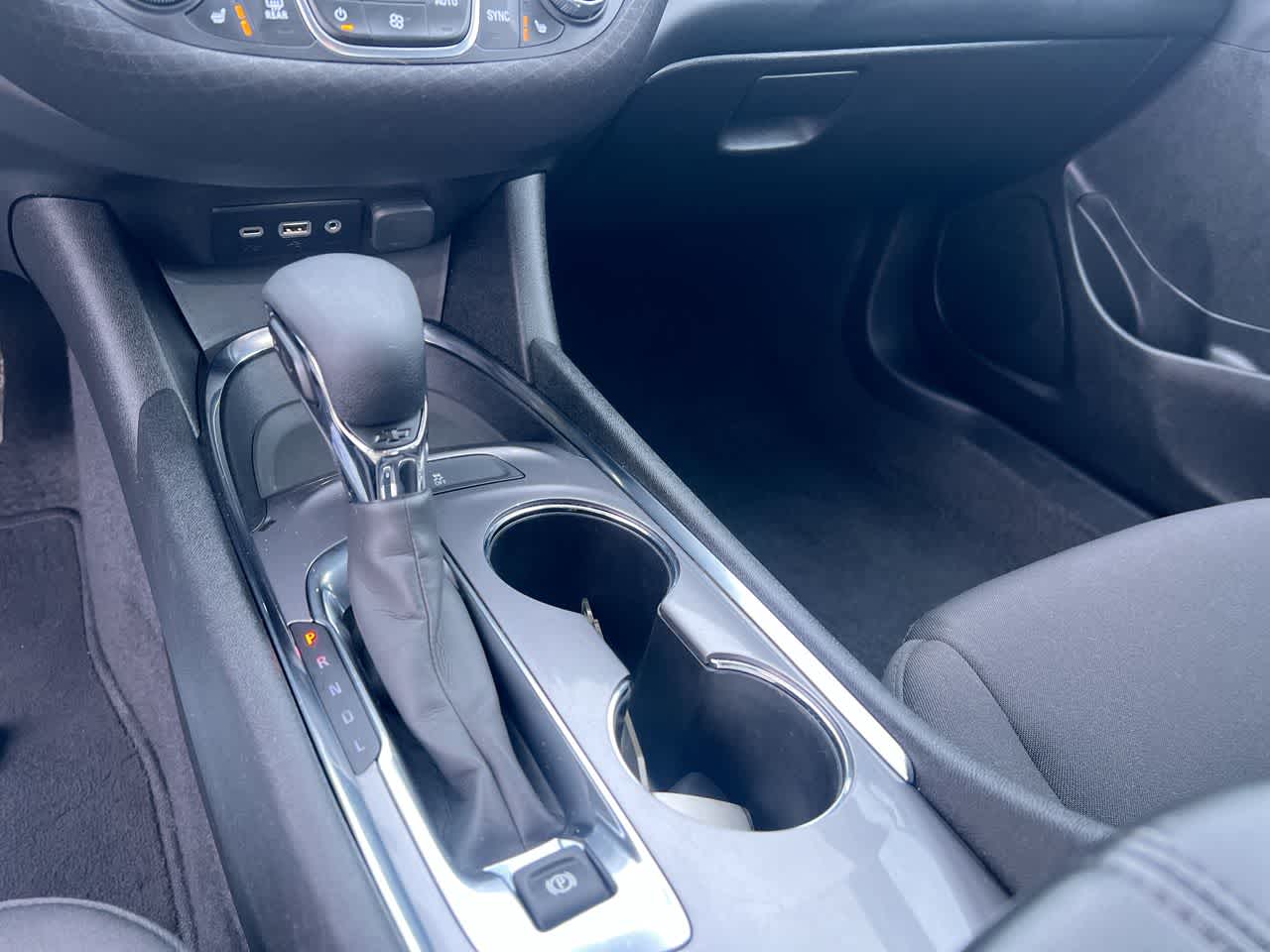 Thumbnail: 2023 Chevrolet Malibu - 20