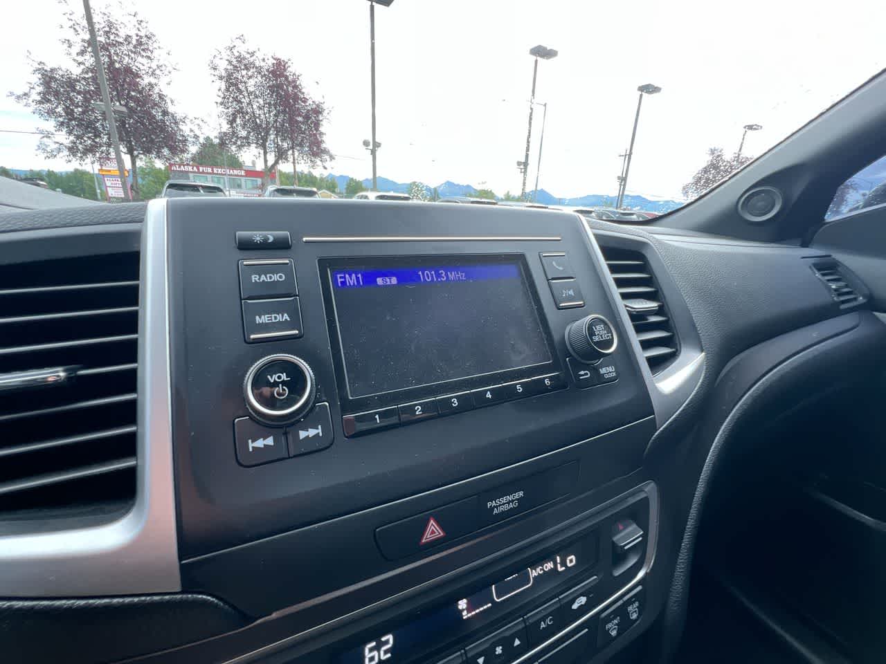 Thumbnail: 2019 Honda Passport - 16