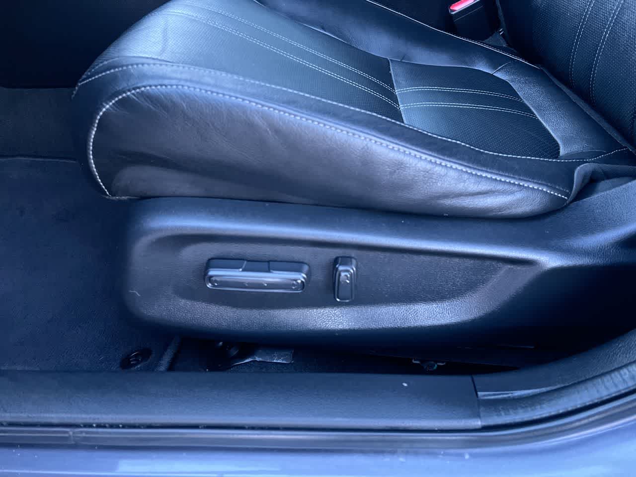 Thumbnail: 2020 Honda Insight - 12