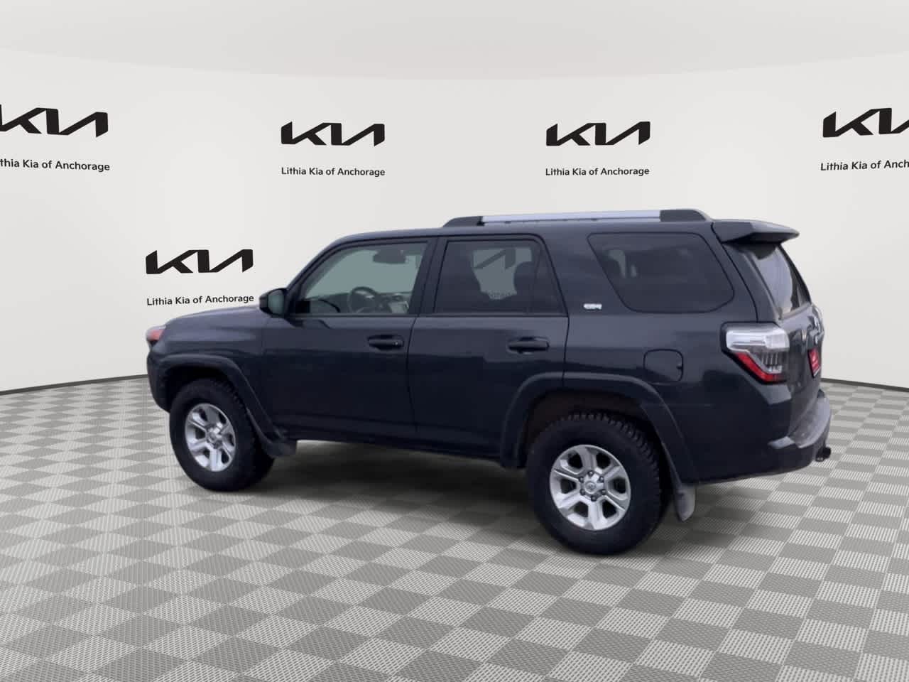 Thumbnail: 2024 Toyota 4Runner - 6