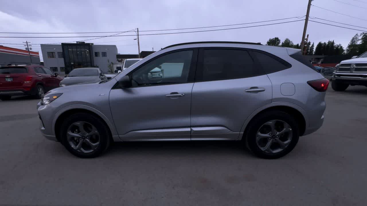 Thumbnail: 2024 Ford Escape - 5