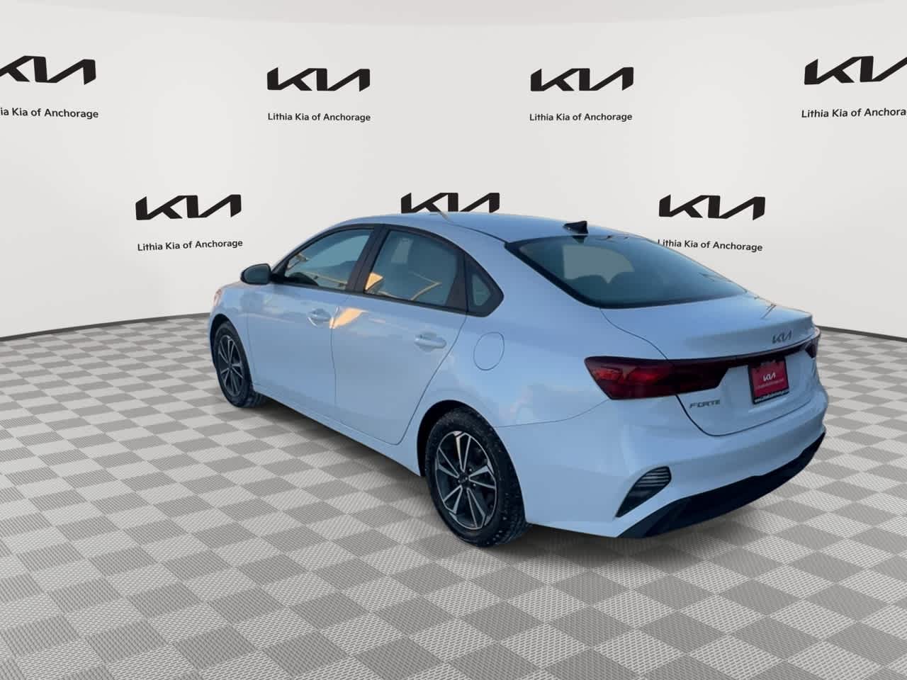 Thumbnail: 2022 Kia Forte - 6