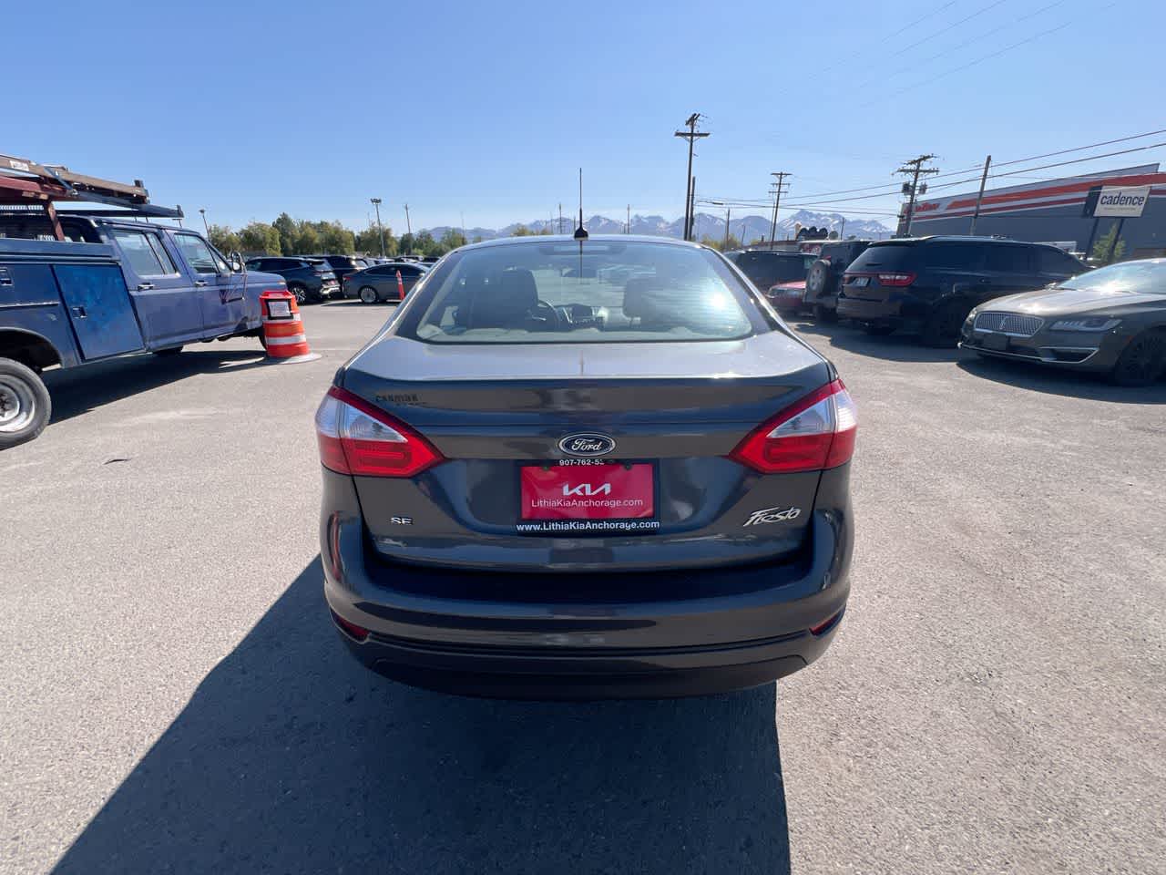 2018 Ford Fiesta SE 27