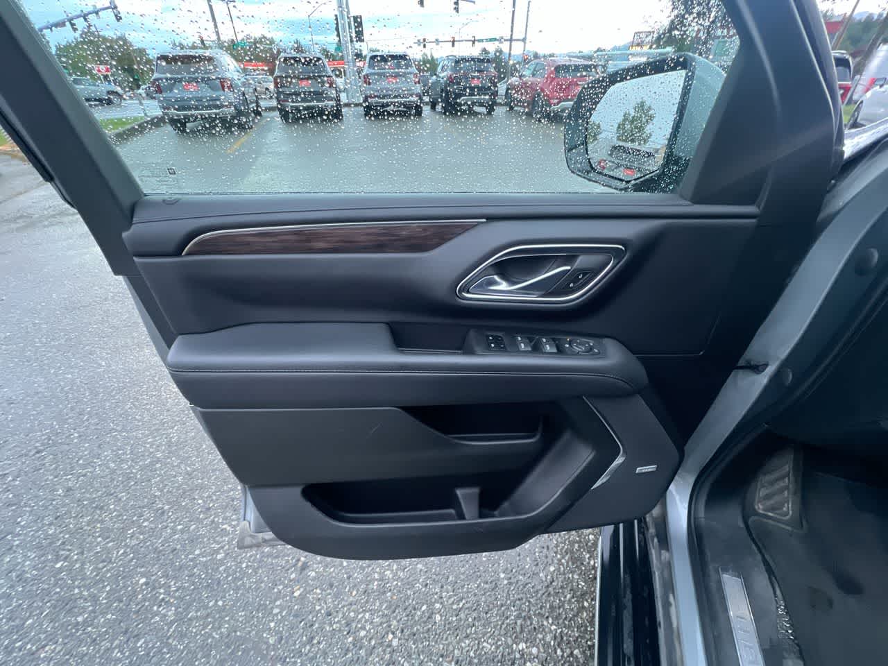 Thumbnail: 2023 Chevrolet Tahoe - 13