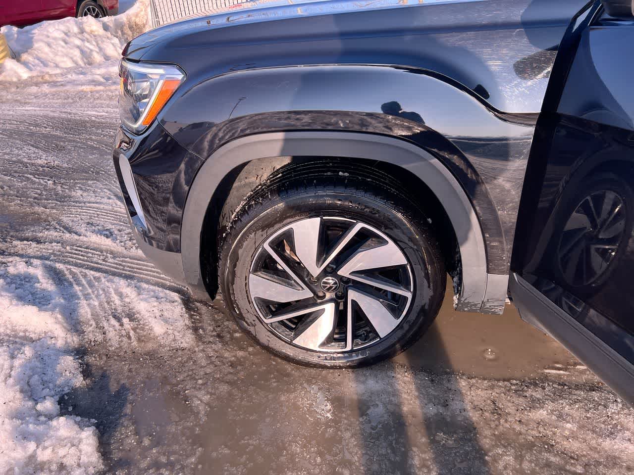 Thumbnail: 2025 Volkswagen Atlas - 10