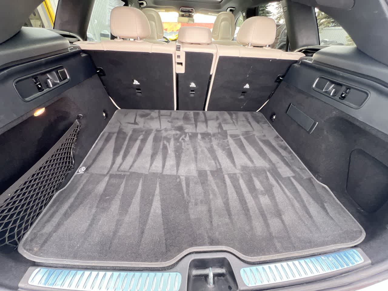 Thumbnail: 2024 Mercedes-Benz GLC - 27