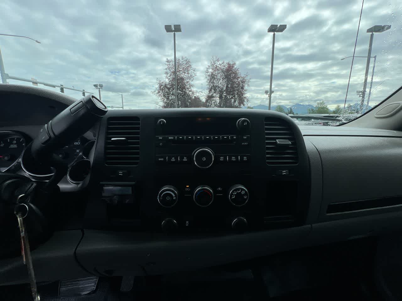 Thumbnail: 2014 Chevrolet Silverado 1500 - 16