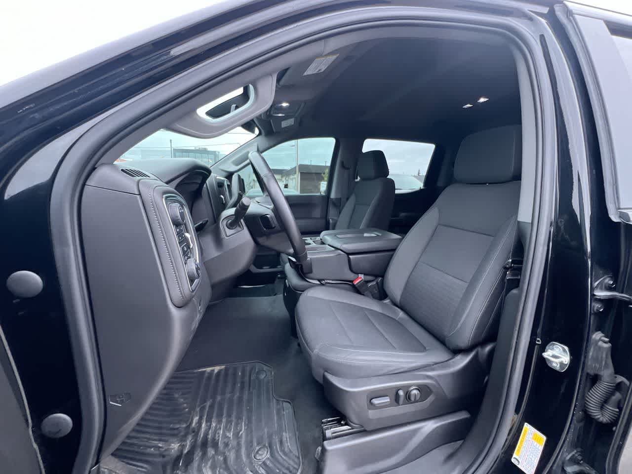 Thumbnail: 2021 Chevrolet Silverado 1500 - 11