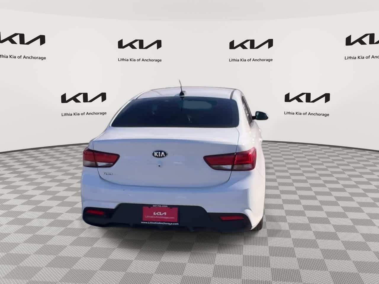 Thumbnail: 2019 Kia Rio - 7
