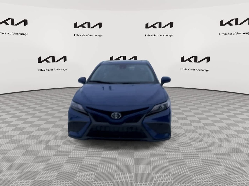 Used 2023 Toyota Camry SE Sedan