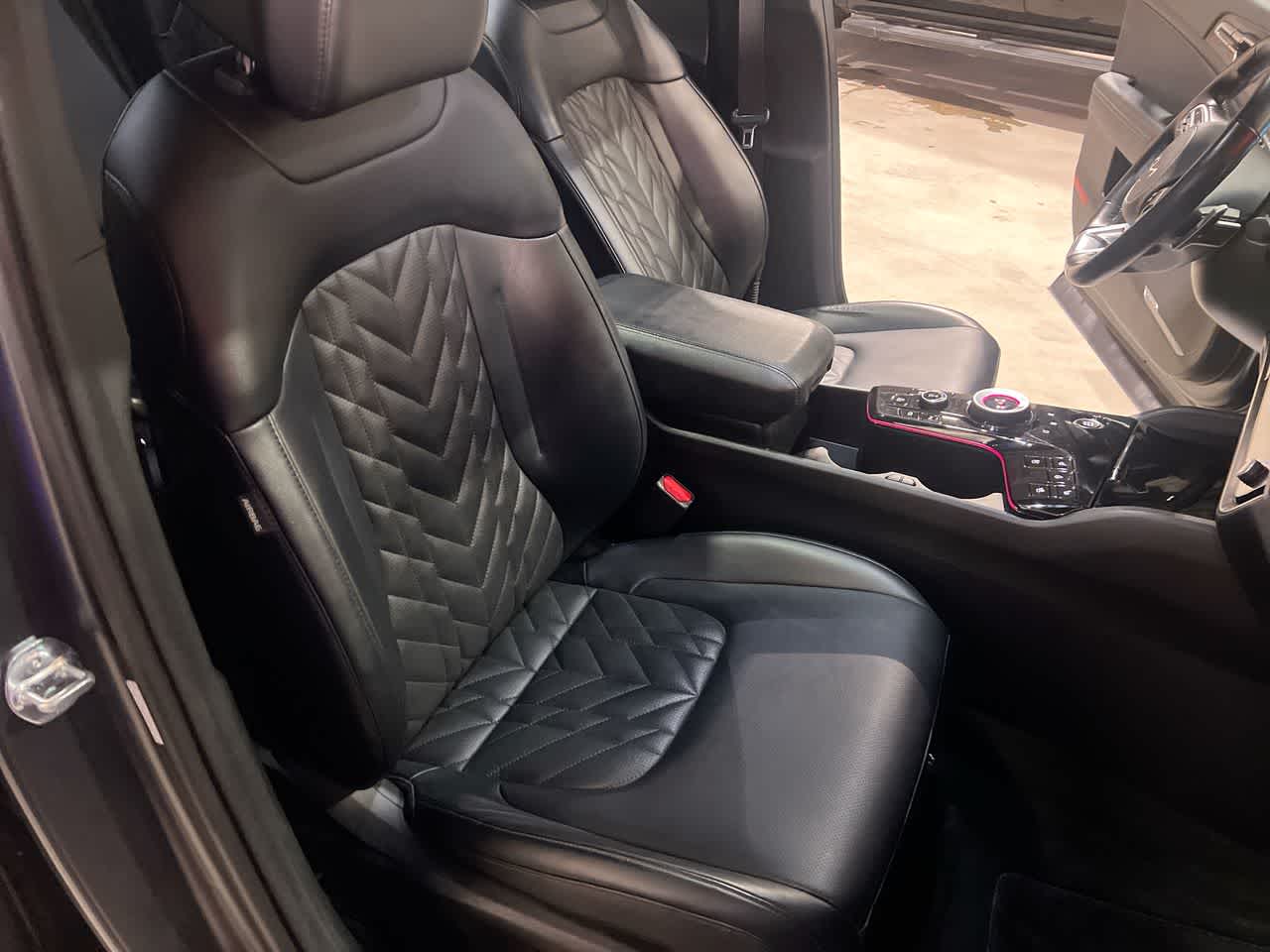 Thumbnail: 2023 Kia Sportage - 28