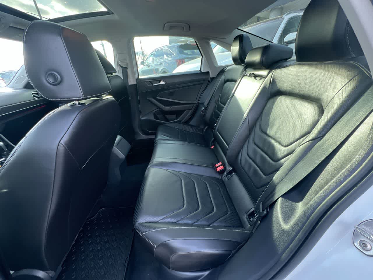 Thumbnail: 2019 Volkswagen Jetta - 23