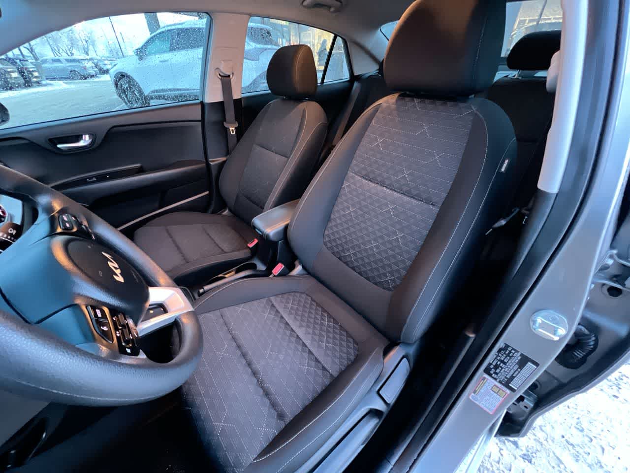 Thumbnail: 2023 Kia Rio - 11